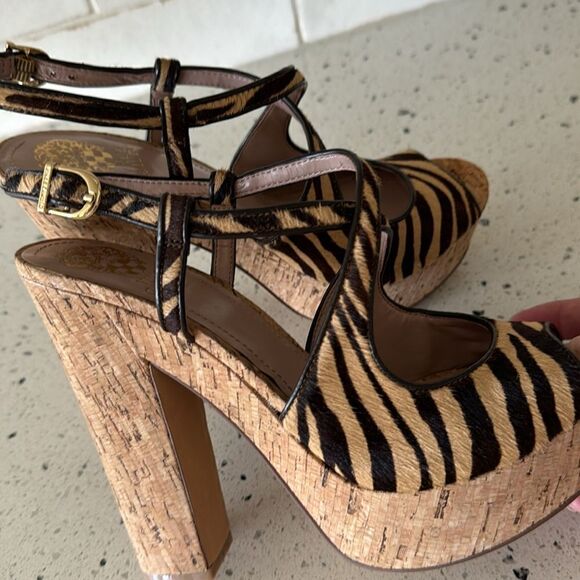 Vince Camuto VC-Deville Tan/Brown Leather Zebra Print Cork Platform Sandals Sz 9 - Picture 12 of 12